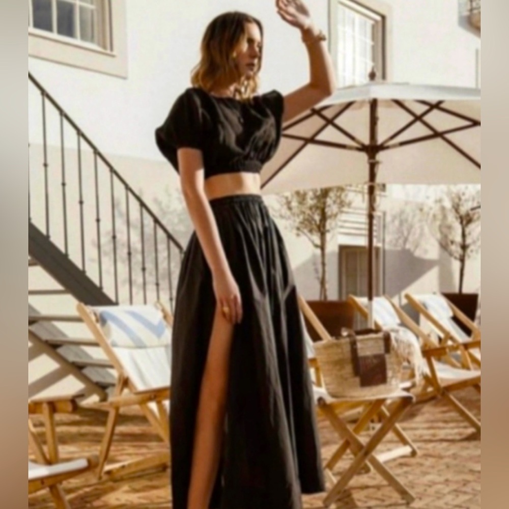 Matteau Black Skirt Set